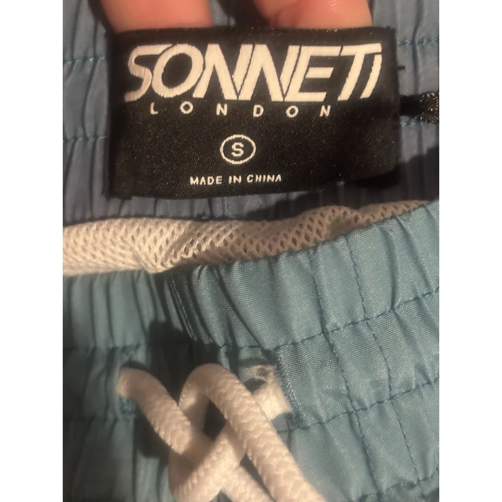 N/A sonneti london